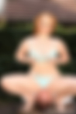 FatSitting.com [Photo]/Chubby teen Amy White/023.jpg
