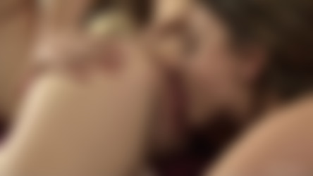 Lesbian Group Fuck Fest/lesbian-group-fuck-fest-scene-1.1080p.mp4